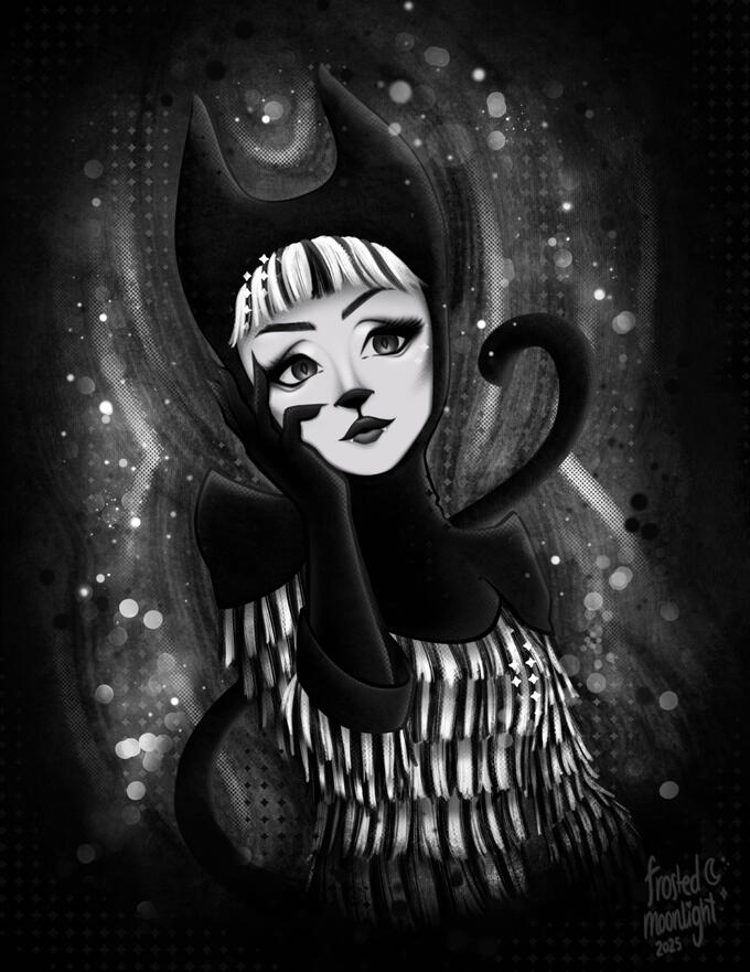 Black &amp; White Ball Suzie Toot